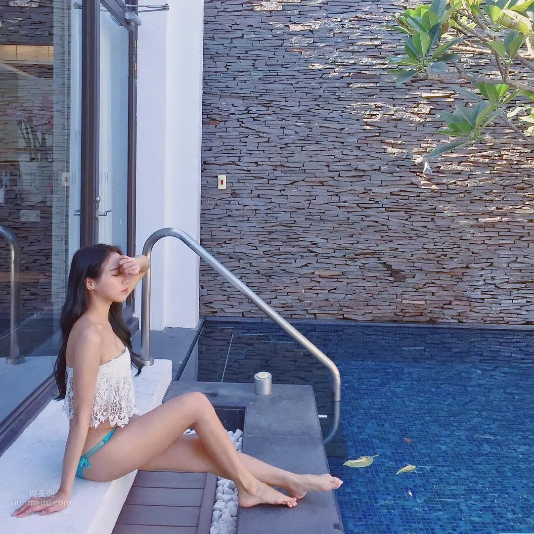 Xie Pei, Hot Online Shop Owner with a Super Sexy Figure photo 8