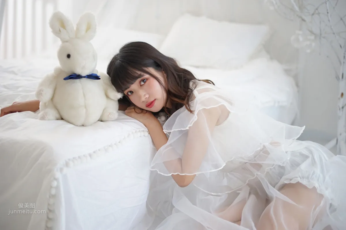 公主小兔子- [YALAYI雅拉伊] Y001《戀上你的床》 28