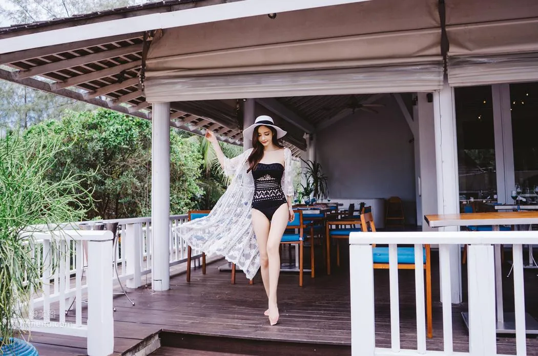 Son Yoon Joo - 2017 Bikini Photo Collection Two photo 11