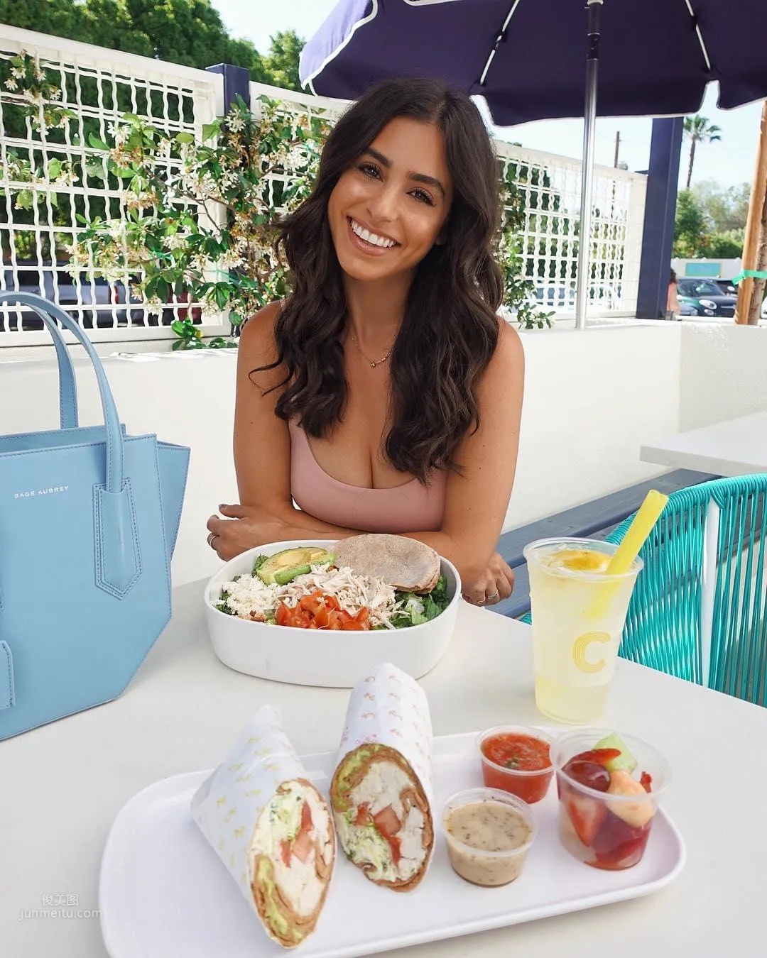 Nicole Isaacs, Fashion Blogger Bikini Beautiful Photos photo 28