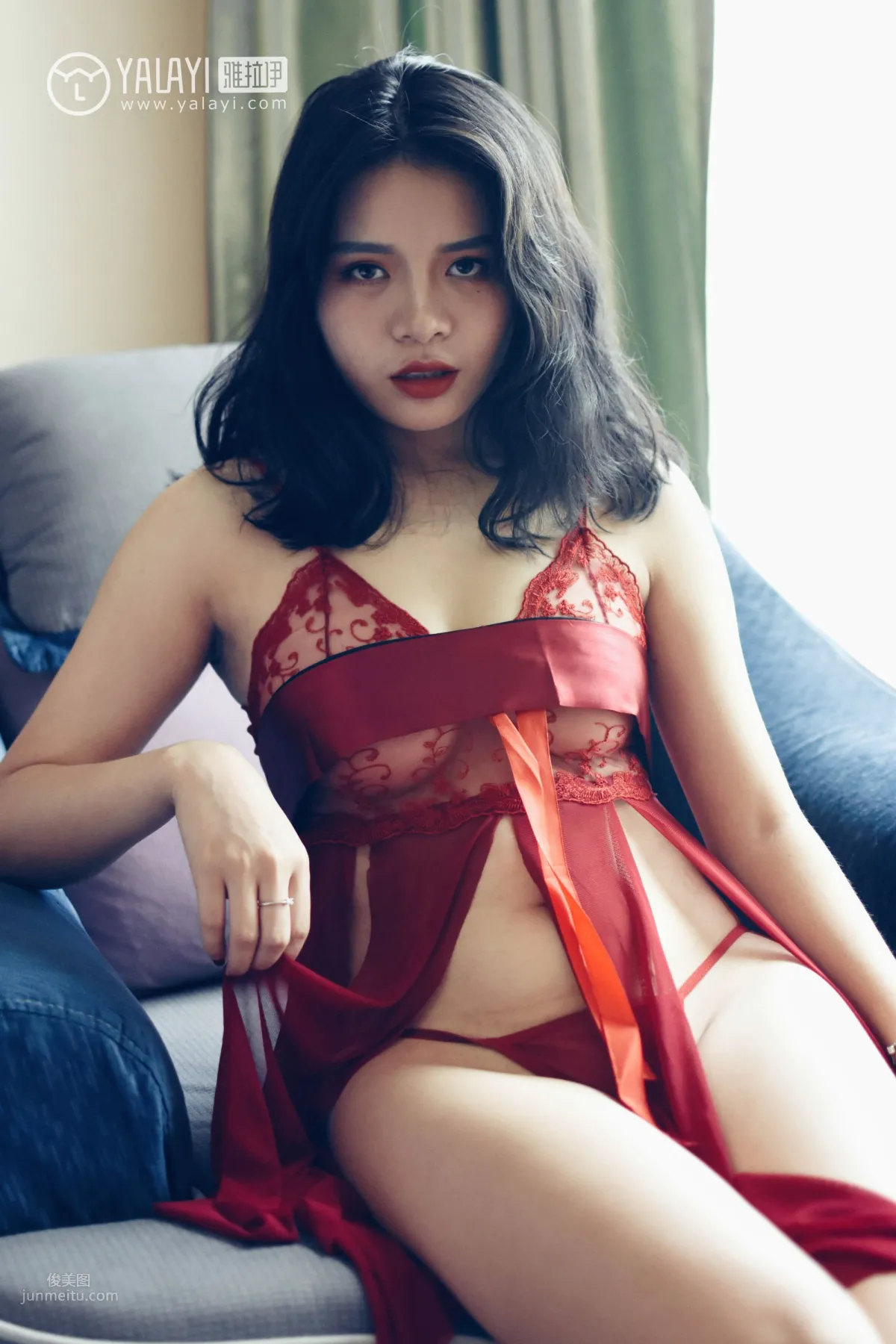 Mi Xinrui - [YALAYI] Y014 Xinrui's Red Nightgown photo 3