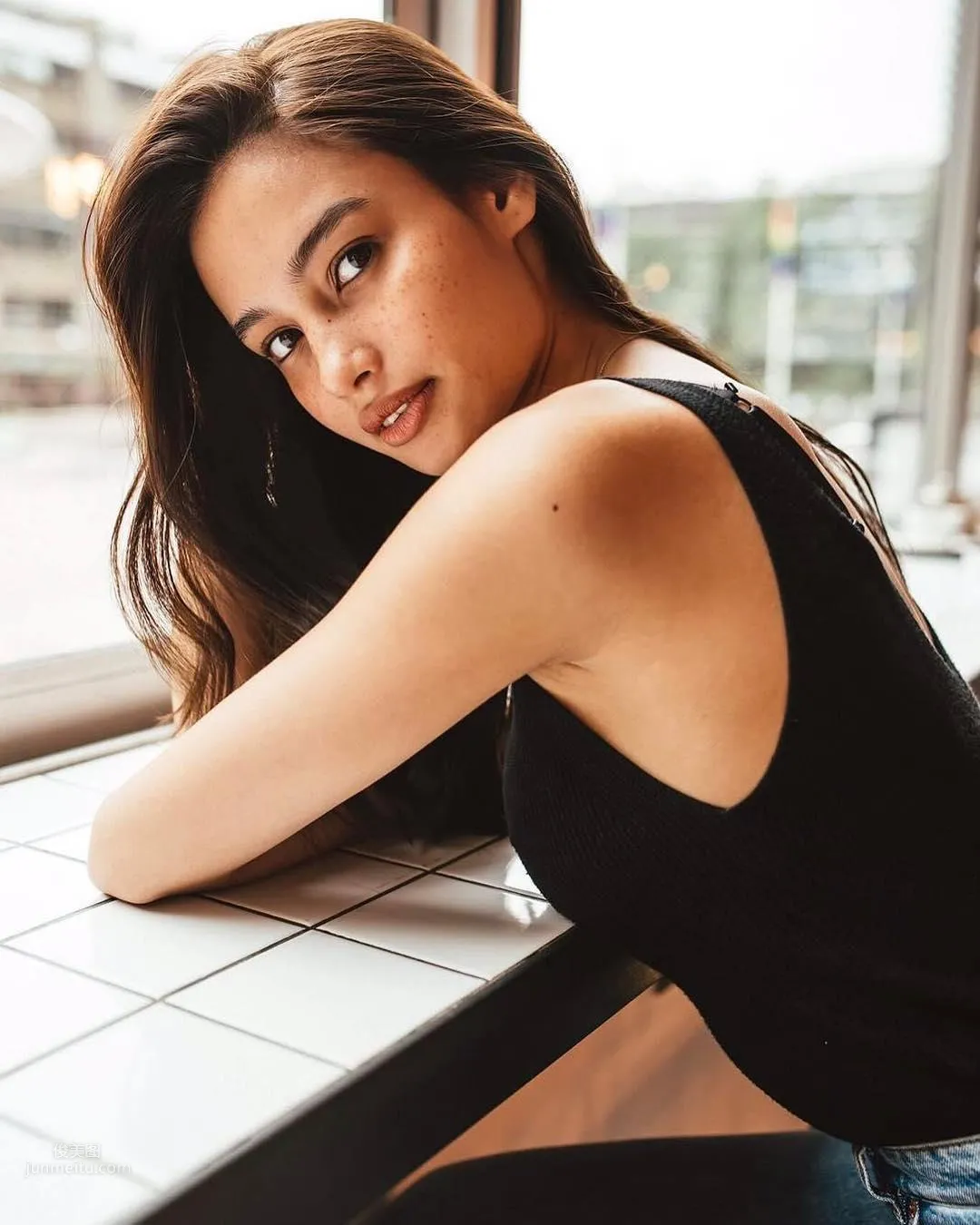 Kelsey Merritt- 首位菲藉「維密天使」 10