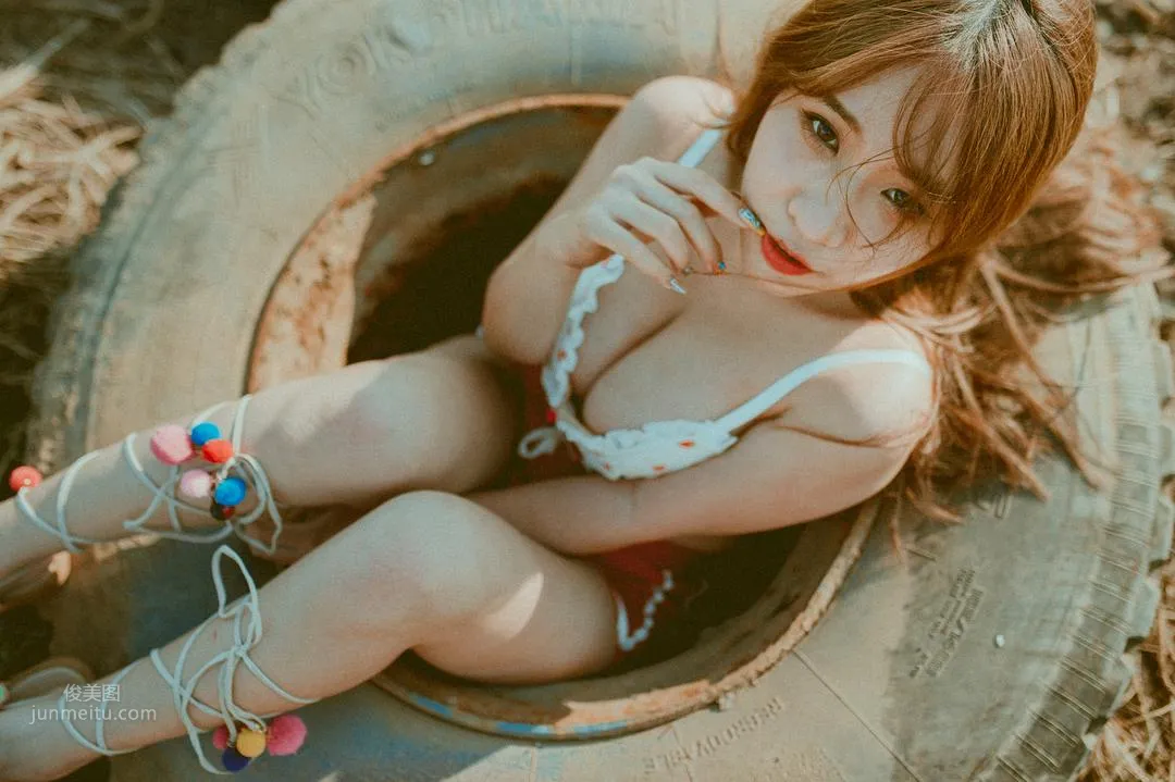 吴咏玄- 弹力女神波写真_25