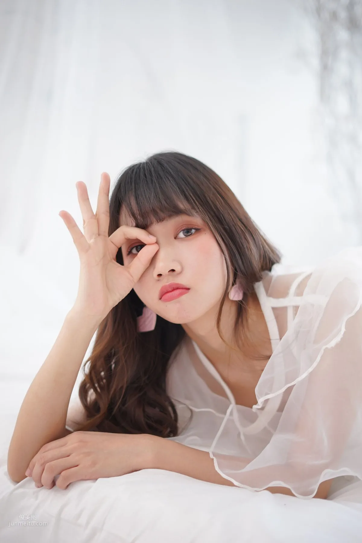 公主小兔子- [YALAYI雅拉伊] Y001《戀上你的床》 40