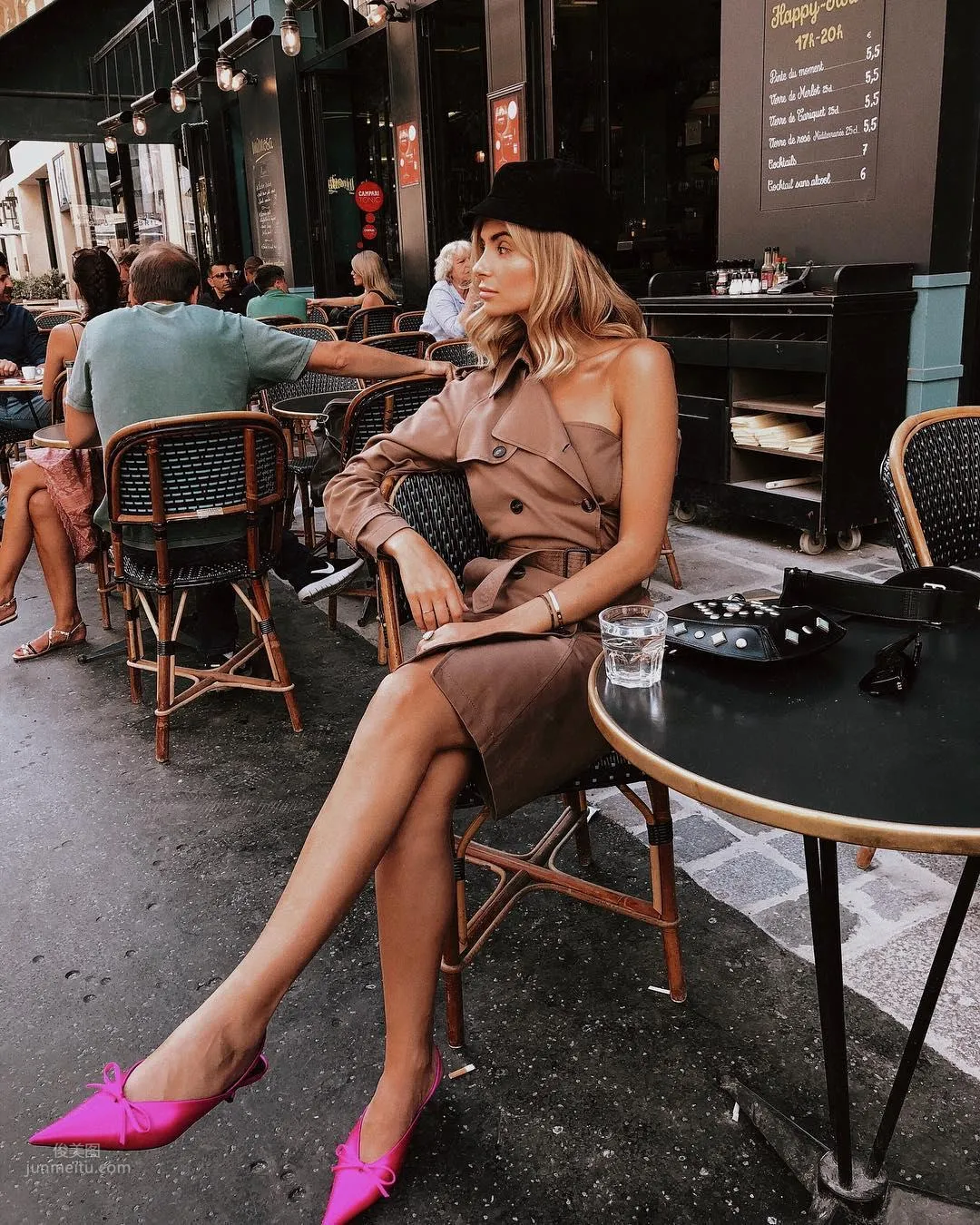 Xenia Adonts, Peerless Legs, Too Strong a Flirtation Skill photo 18