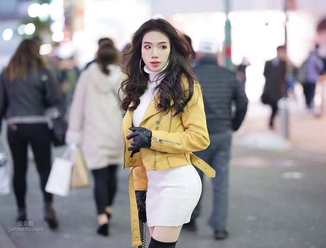 Annex - Fitness Beauty, Domineering Gaze and Wild Figure photo 9