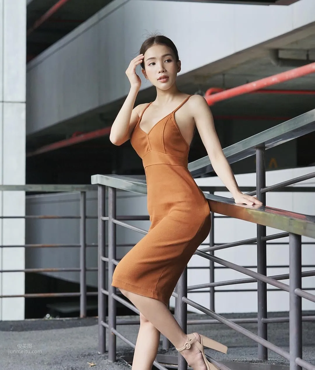 Annex - Fitness Beauty, Domineering Gaze and Wild Figure photo 41