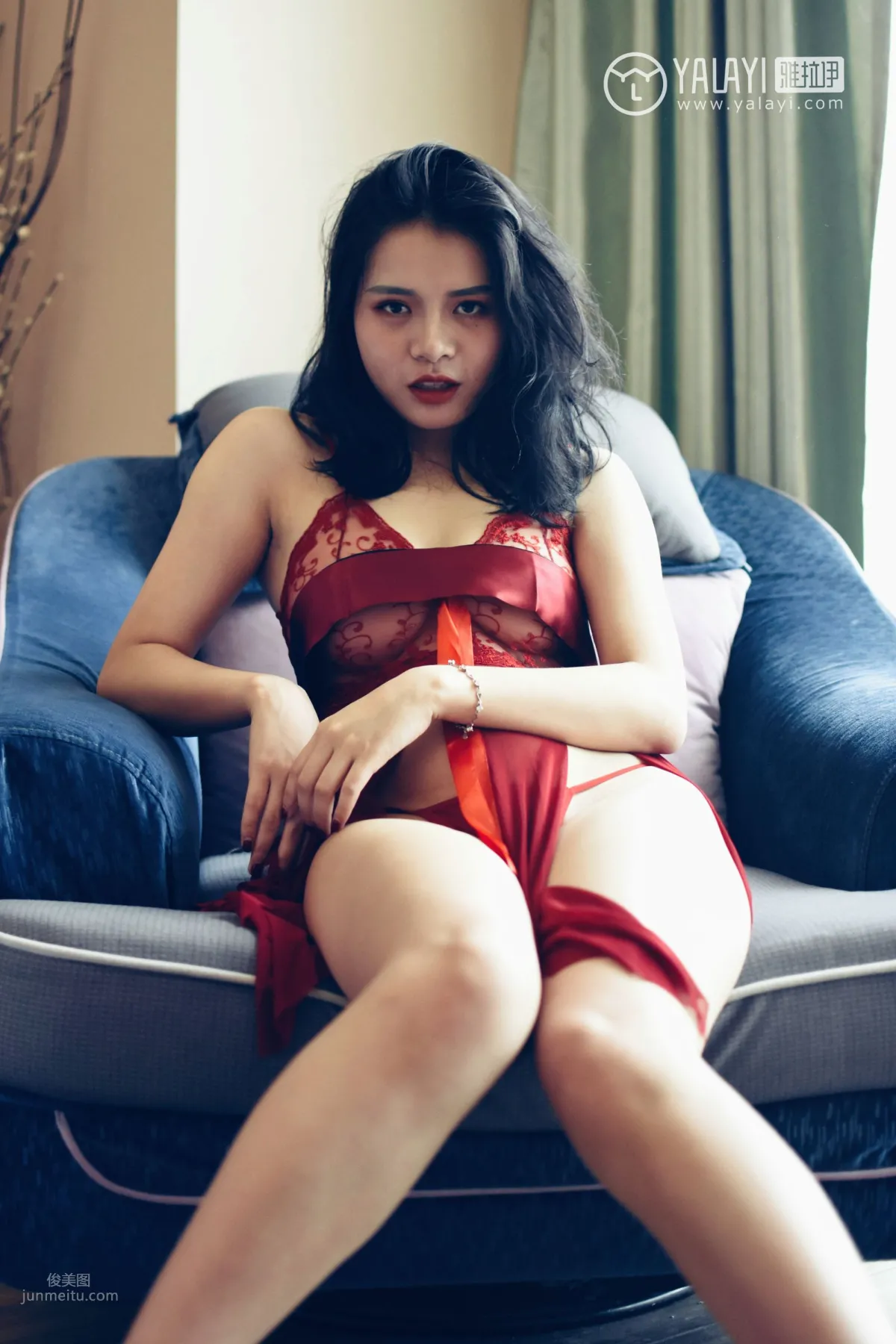 Mi Xinrui - [YALAYI] Y014 Xinrui's Red Nightgown photo 4