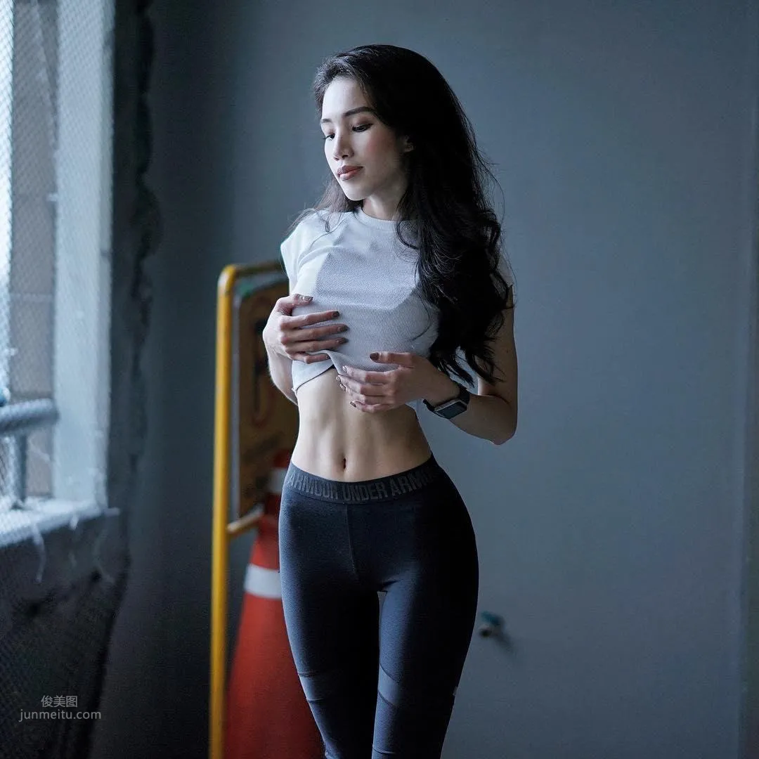 Annex - Fitness Beauty, Domineering Gaze and Wild Figure photo 6