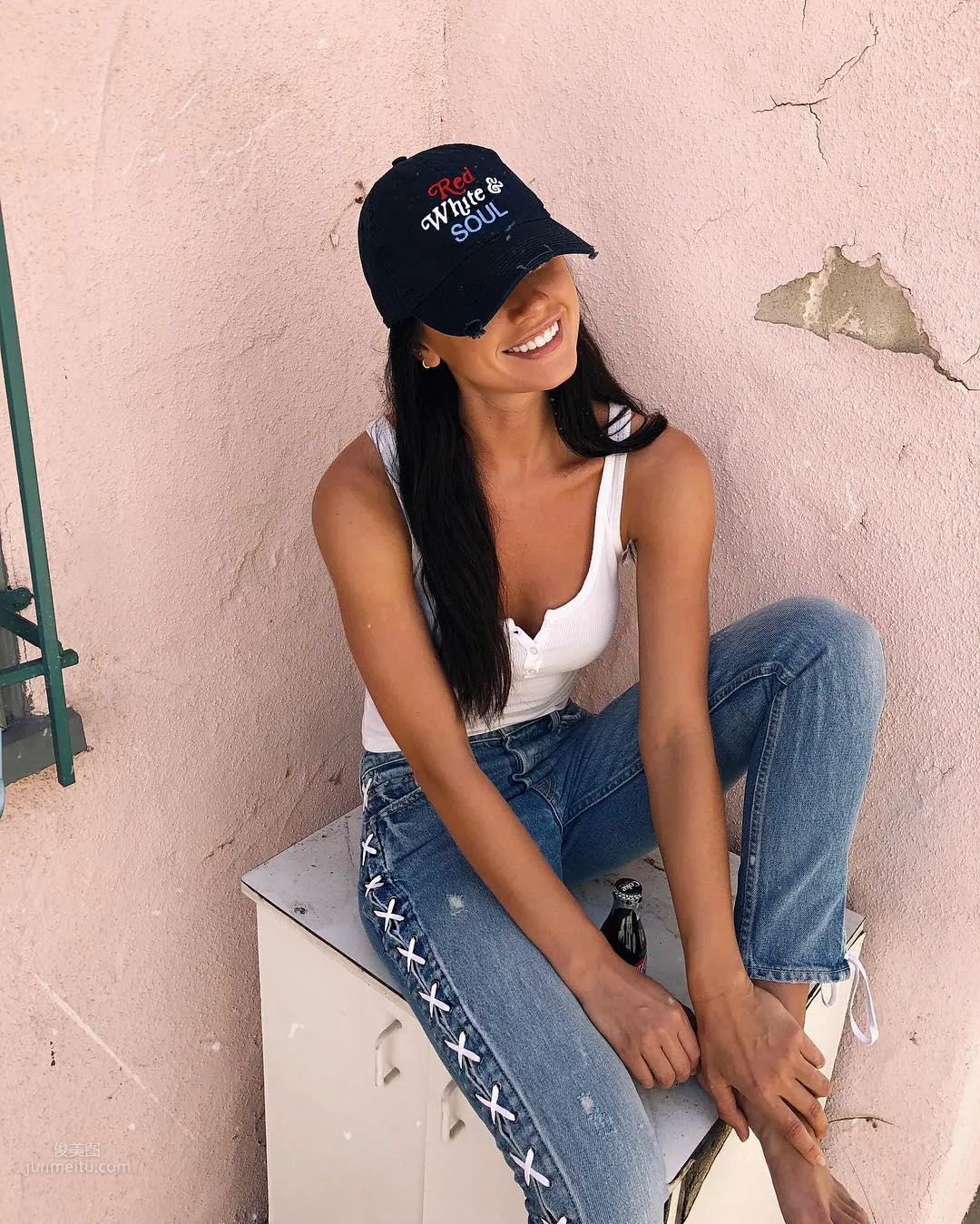 Caley-Rae Pavillard, Beautiful and Talented Beauty Bikini Photos photo 25
