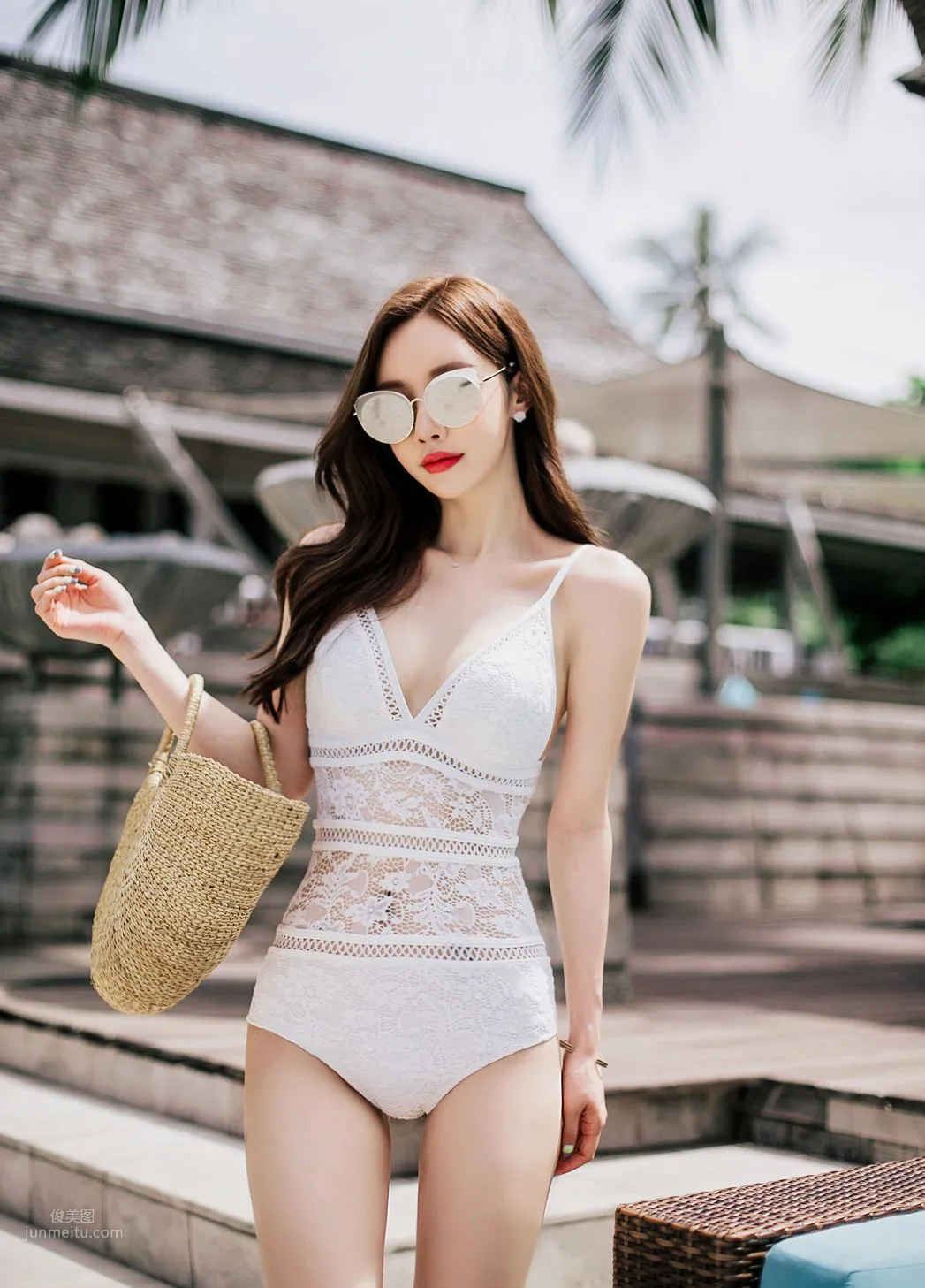 Son Yoon Joo - 2017 Bikini Photo Collection Three photo 4
