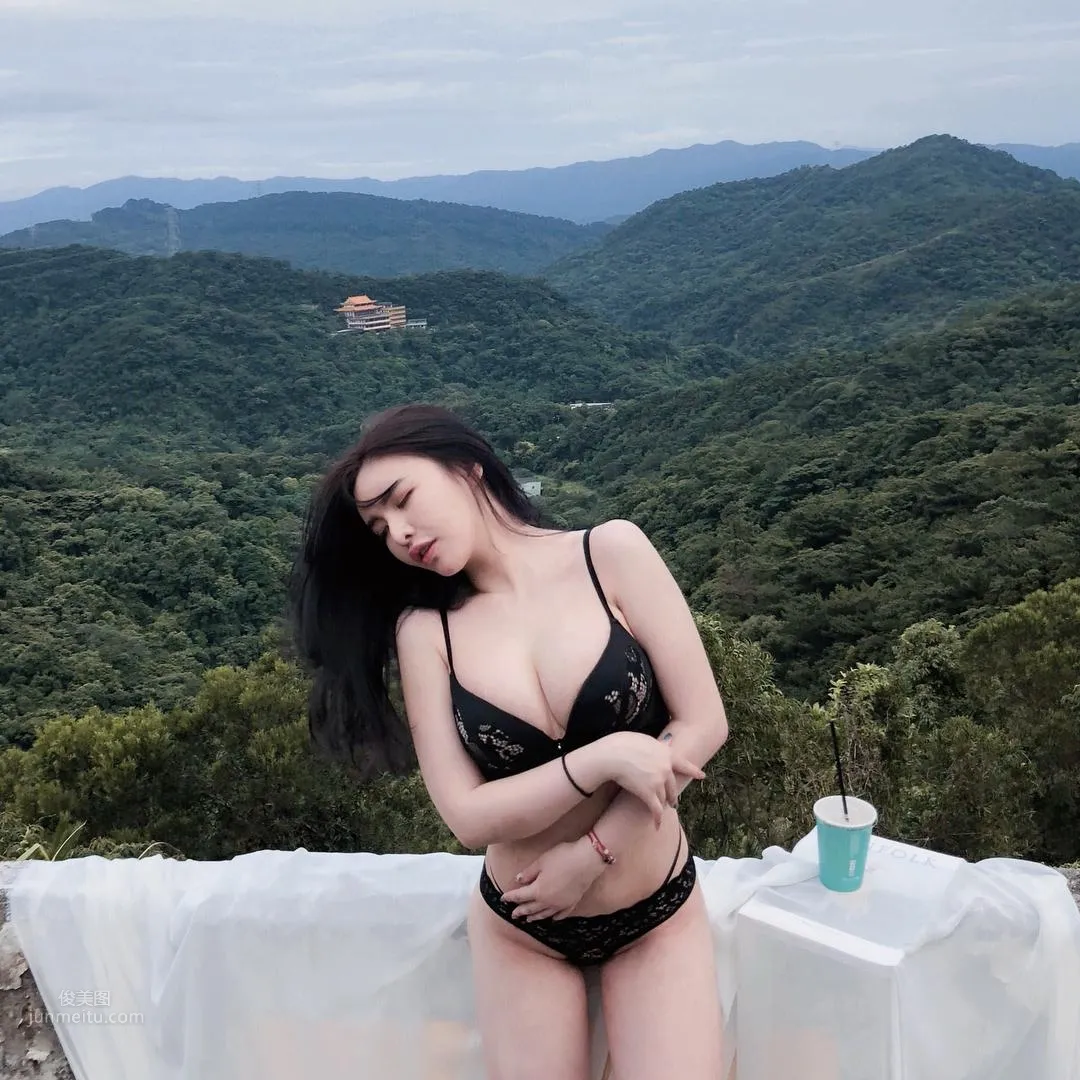 Rain-a- 台湾正妹内裤老板娘私房照_8
