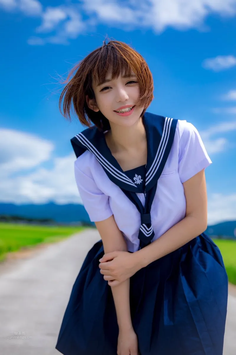 Jiuchong Haru - Sailor Uniform Beauty Turns Heads photo 4