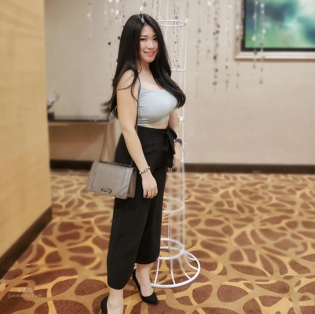 Kang Szu Geng - Malaysian Hot Mom, Huge Size, Too Heavy photo 13