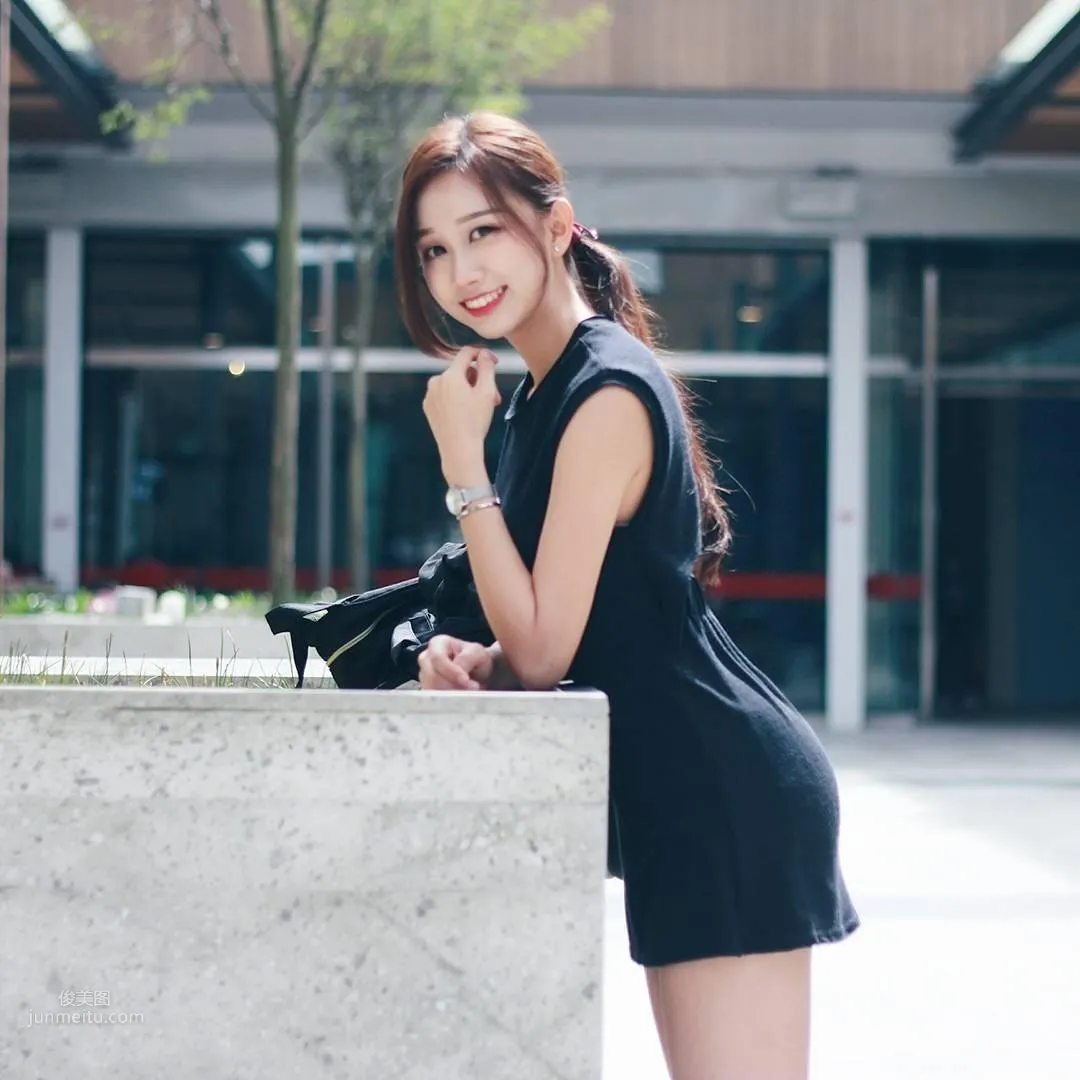 Tng Joey - Malaysian Girl with a Slim Waist and Big Bust, First-Class Curves photo 8