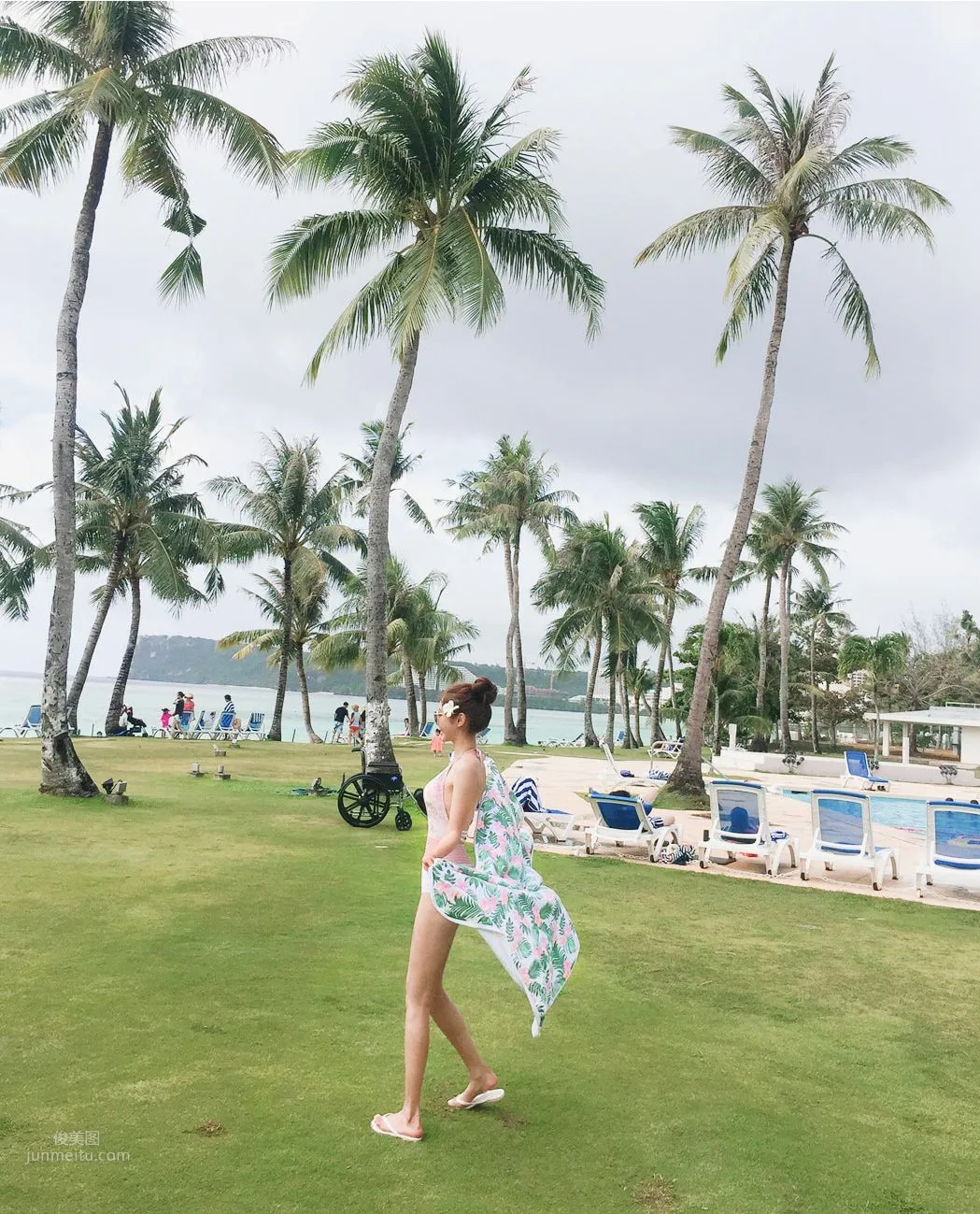 Son Yoon Joo - 2018 Swimsuit Collection Series 2 photo 68