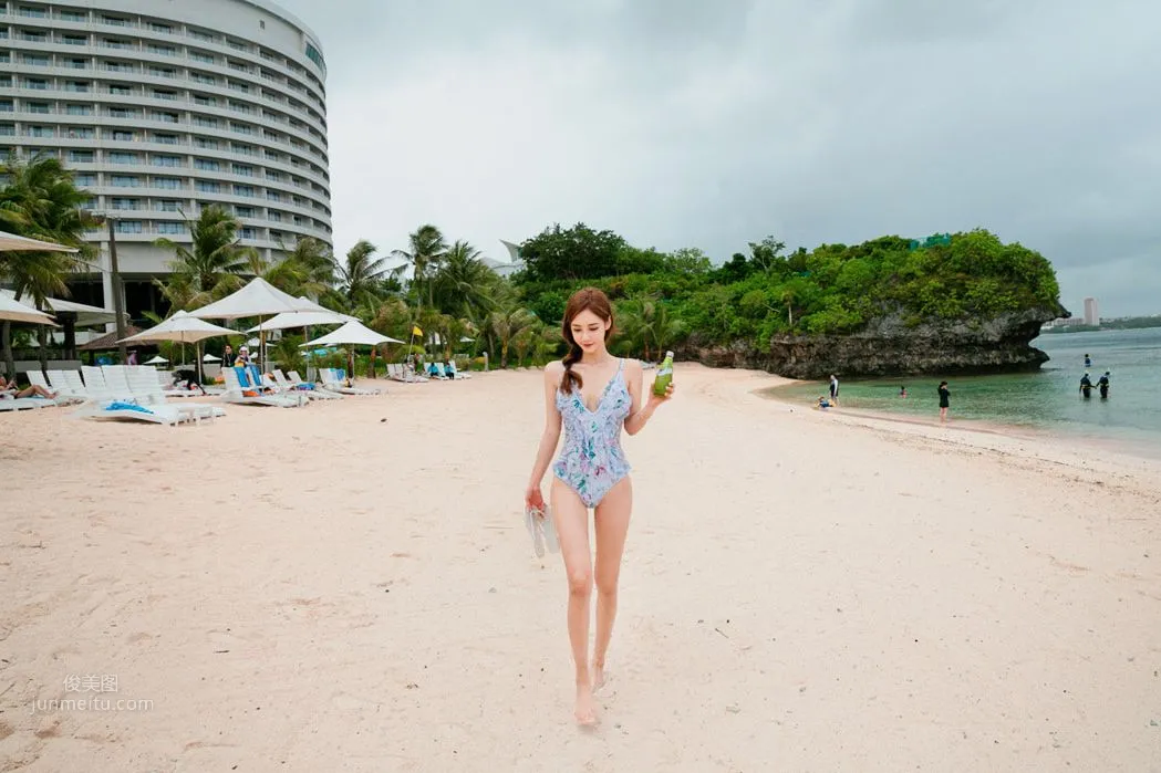 Son Yoon Joo - 2018 Swimsuit Collection Series 2 photo 82