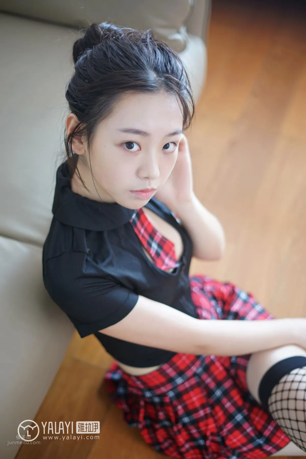 Yan Bingbing - [YALAYI] Y022 Private Shoot Story photo 16