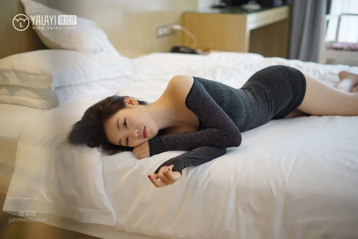 Yan Bingbing - [YALAYI] Y019, The Temptation of Rolling in the Sheets photo 35