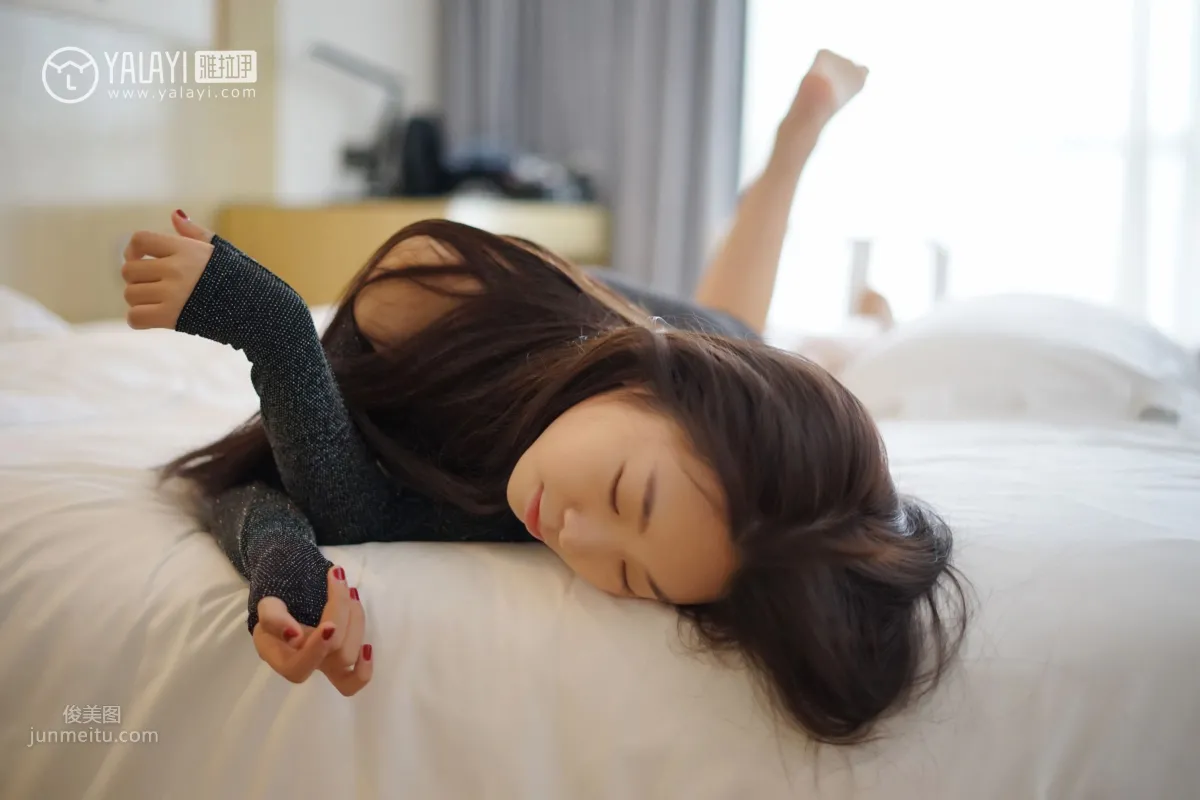 Yan Bingbing - [YALAYI] Y019, The Temptation of Rolling in the Sheets photo 37