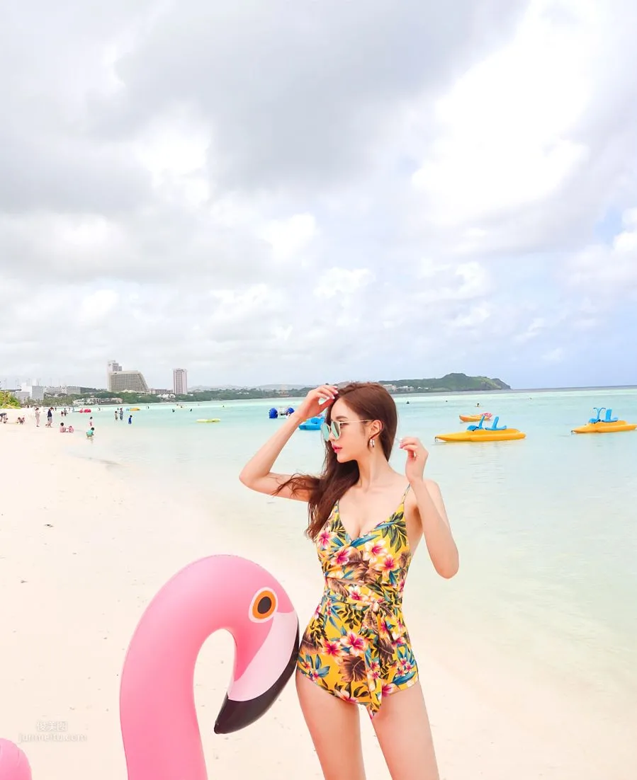 Son Yoon Joo - 2018 Swimsuit Collection Series 2 photo 41