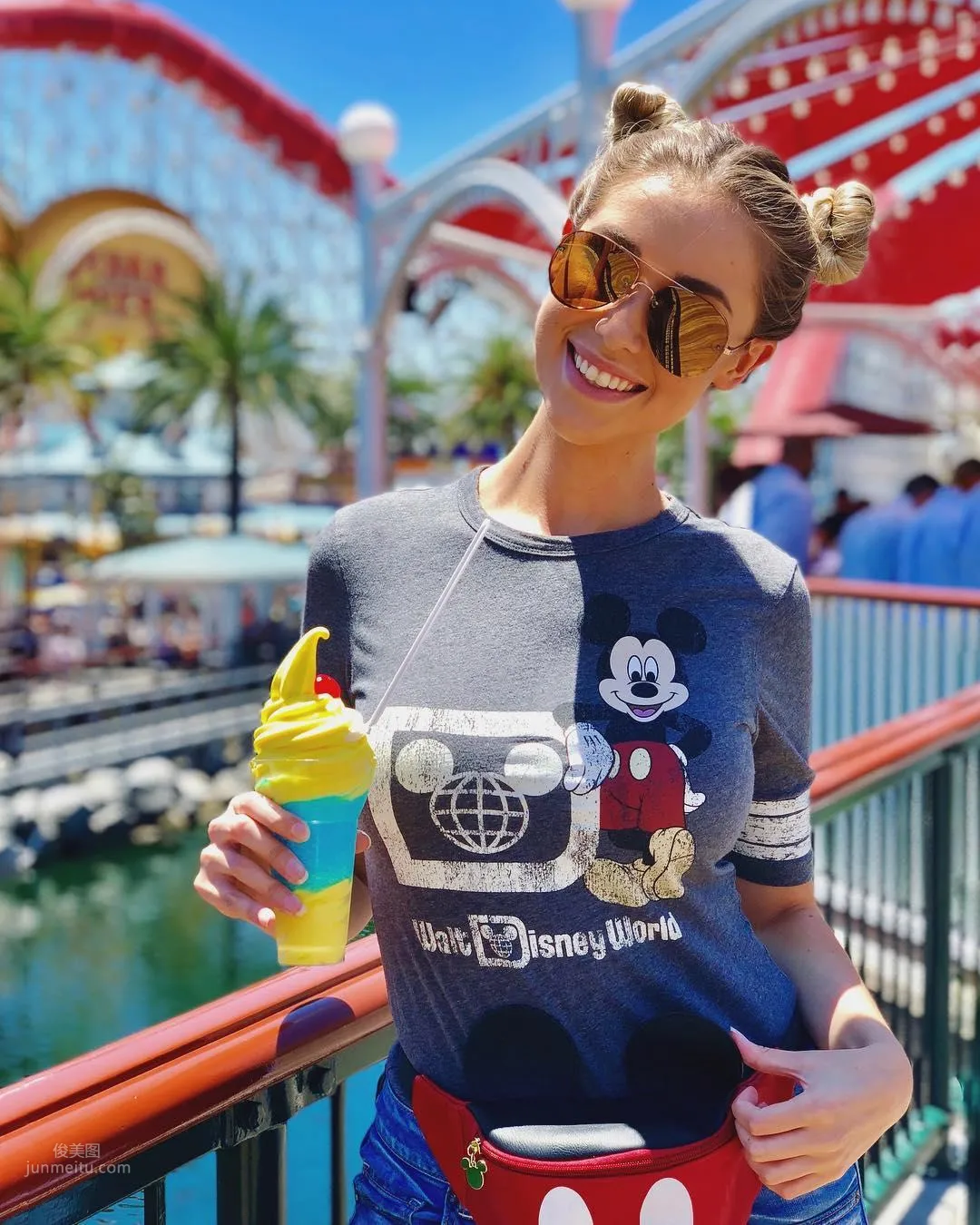 Noelle Foley, Tall 10-Head Body Beauty with Outstanding Elegance photo 33