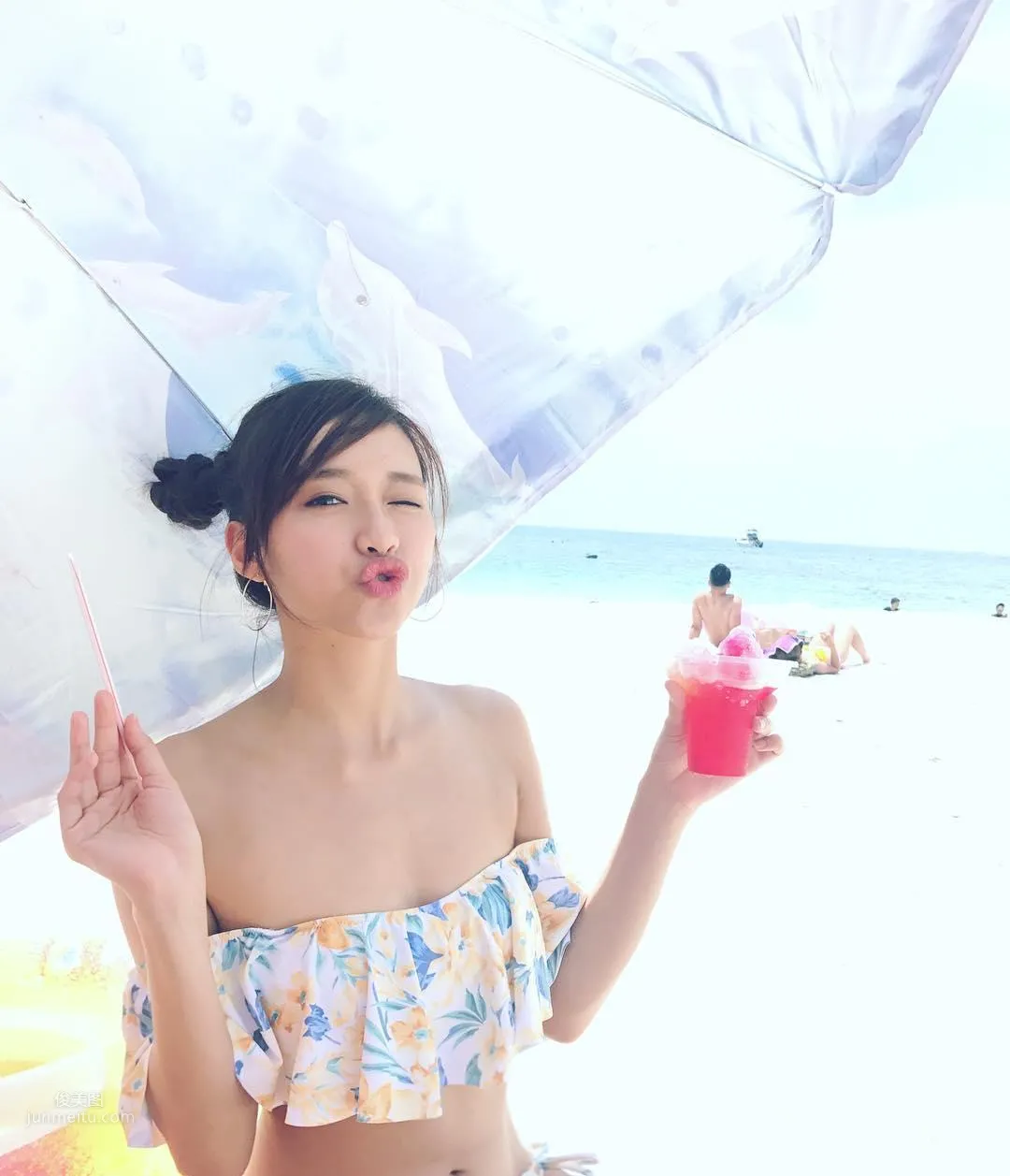 曾淑雅- 外遊泰國好身材大show三點式泳裝 8
