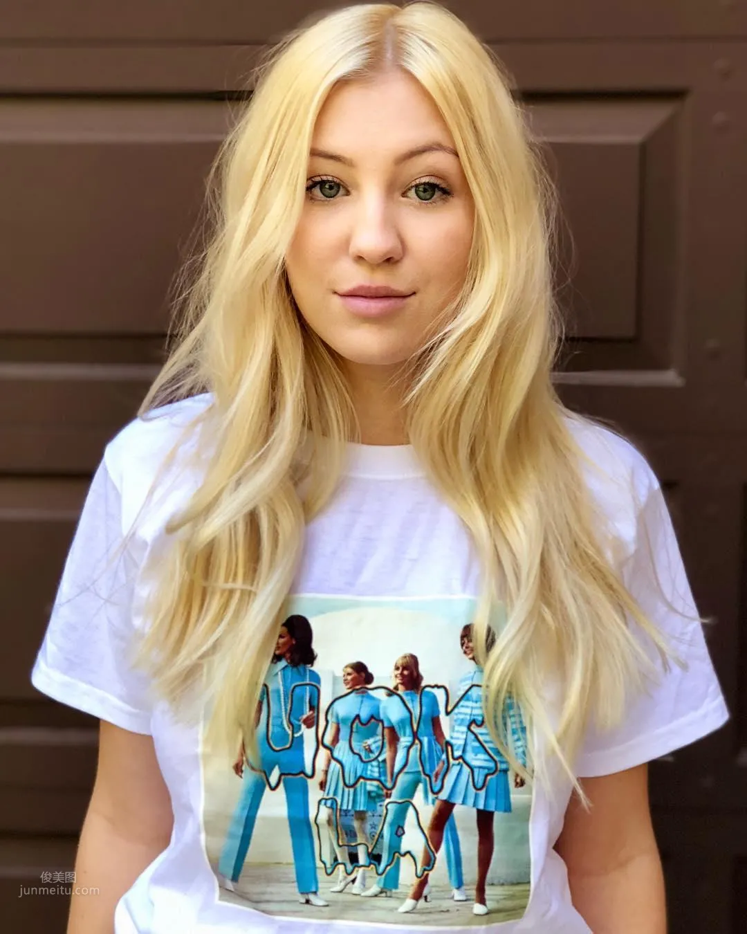 Ava Sambora: Photo Set 2022 photo 33