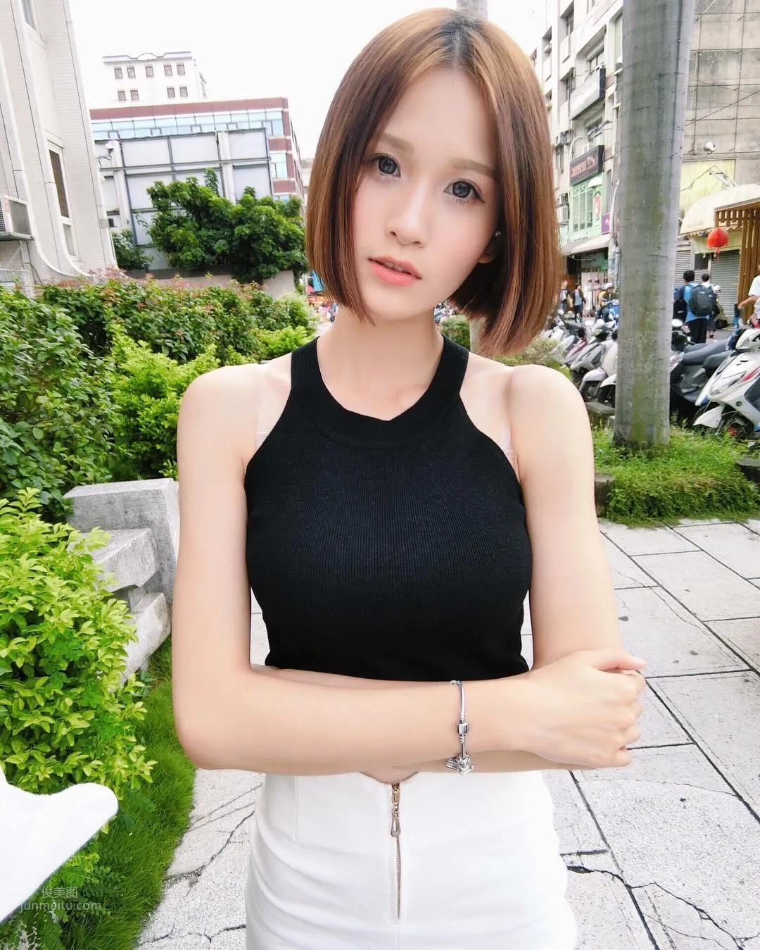 Wan Zhen: Photo Set 2024 photo 2