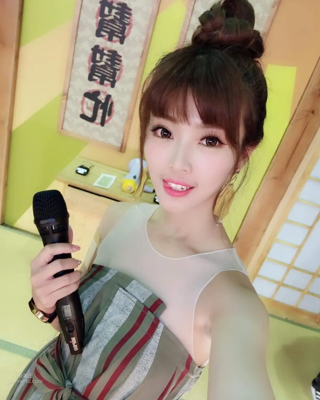 Teacher Kaidi - English Class Is Very Busty photo 4