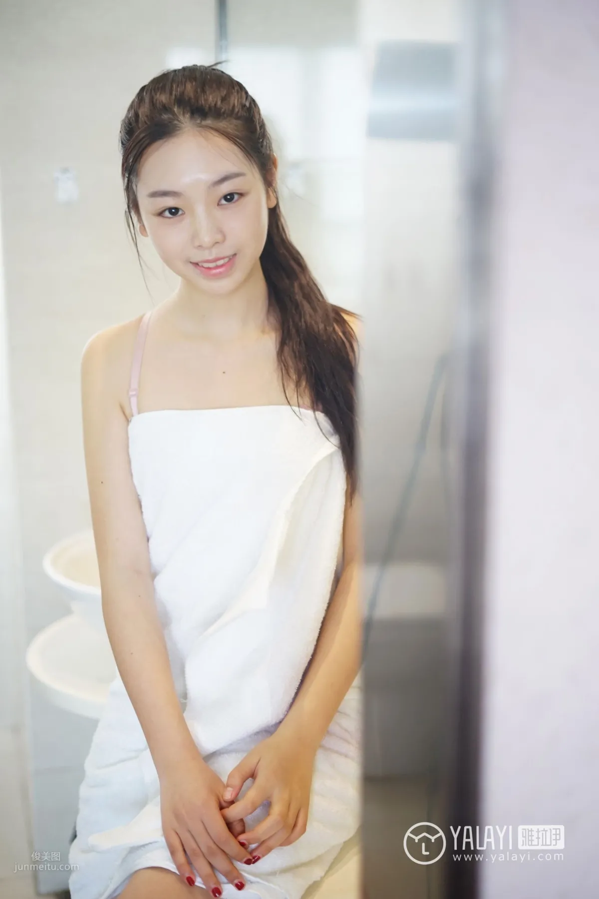 Yan Bingbing - [YALAYI] Y022 Private Shoot Story photo 25