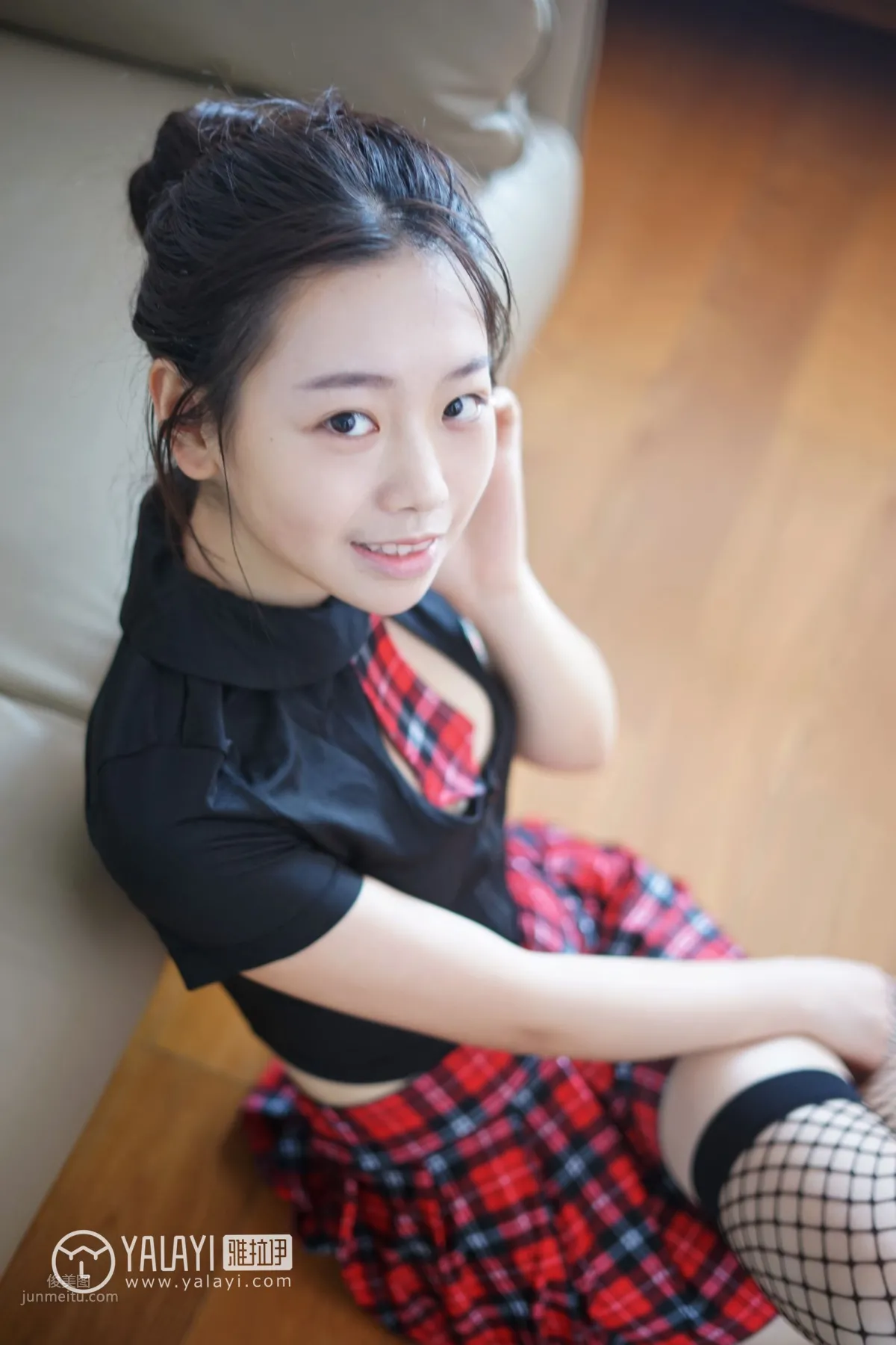 Yan Bingbing - [YALAYI] Y022 Private Shoot Story photo 17