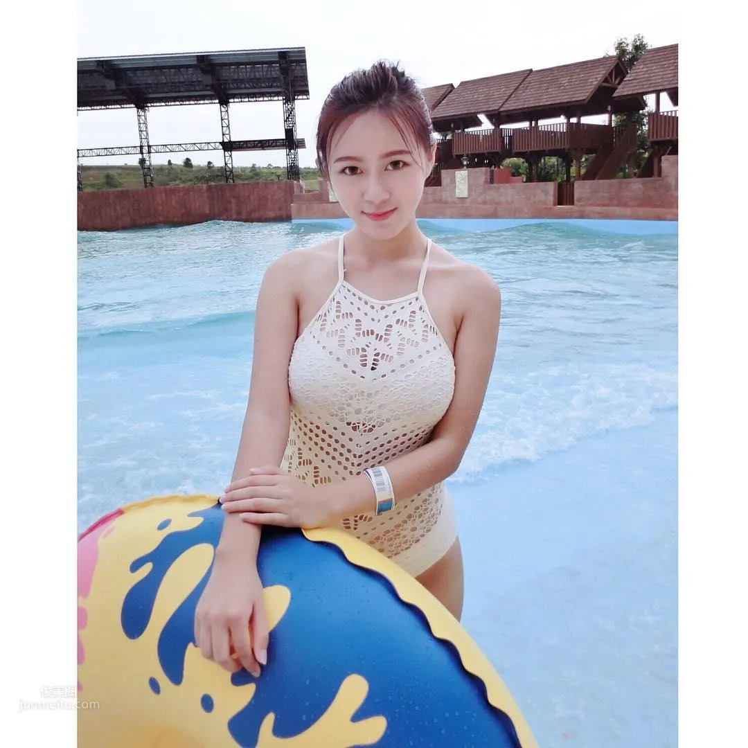 ️Zacklyn Lee: ins photo 3
