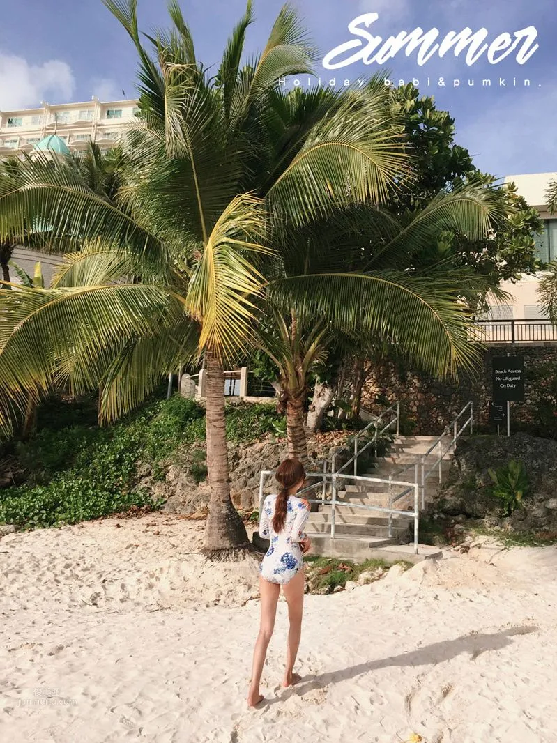 Son Yoon Joo - 2018 Swimsuit Collection Series 2 photo 20