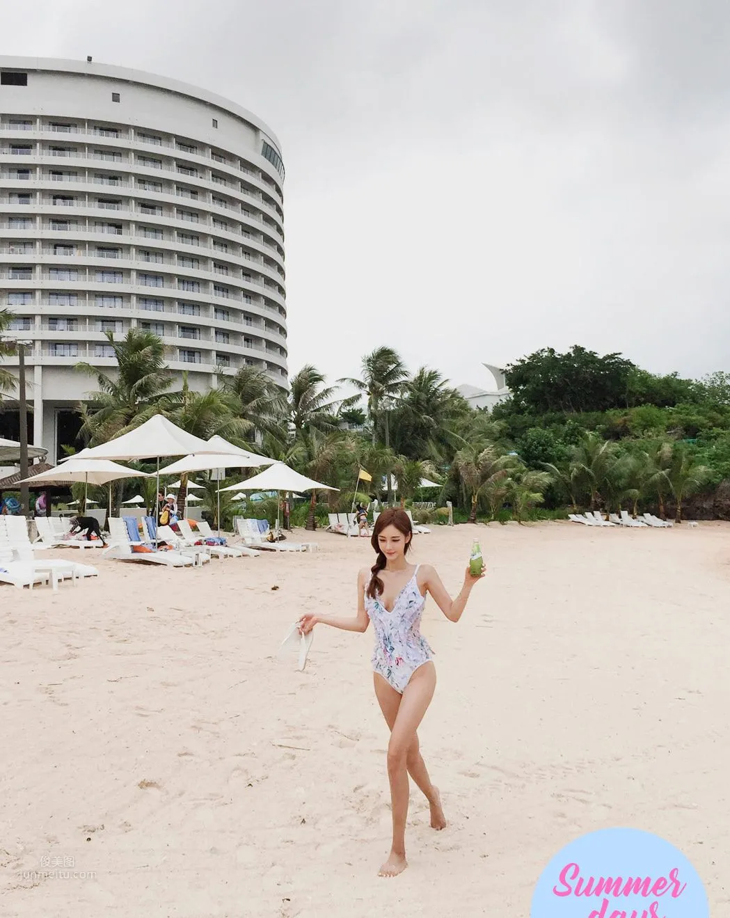 Son Yoon Joo - 2018 Swimsuit Collection Series 2 photo 88