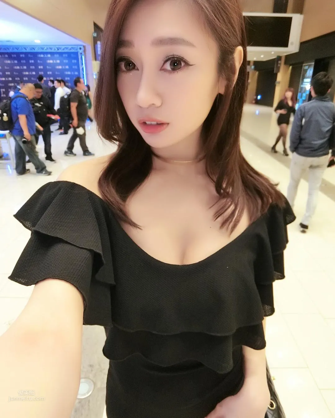 吳岱羚- 女神級舞蹈老師真材實料的前凸後翹 26