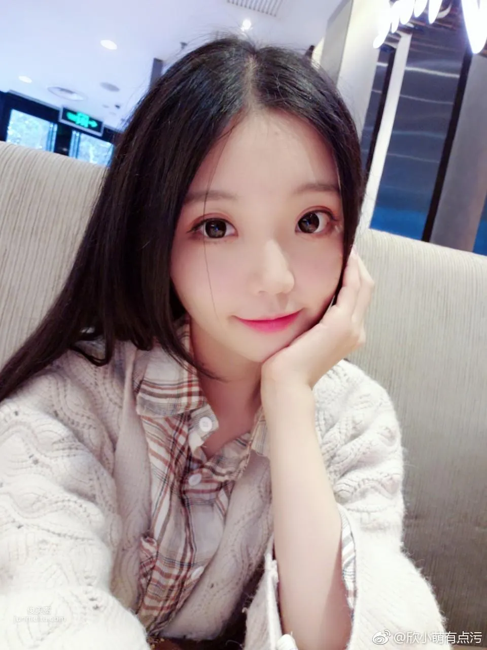 Fresh and Sweet Female Streamer Xin Xiaomeng "Specializing in 2D Otaku Dances" to Please Otaku Friends photo 3