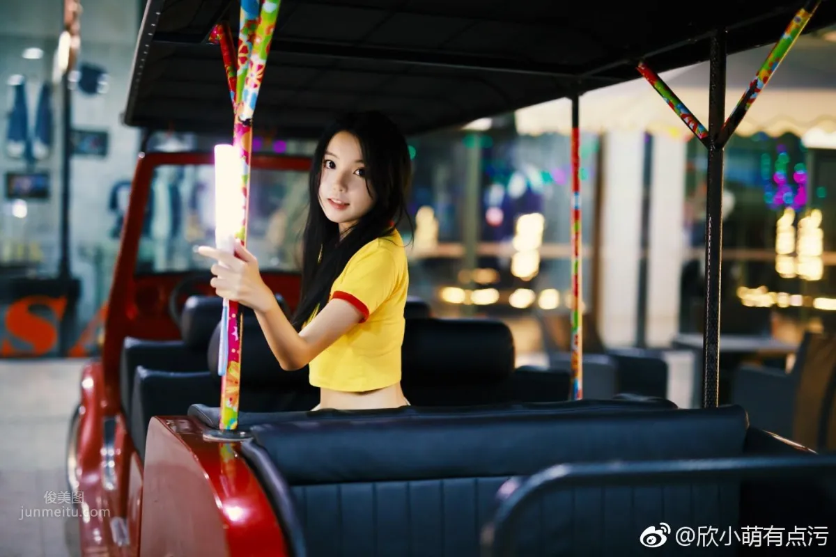 Fresh and Sweet Female Streamer Xin Xiaomeng "Specializing in 2D Otaku Dances" to Please Otaku Friends photo 13
