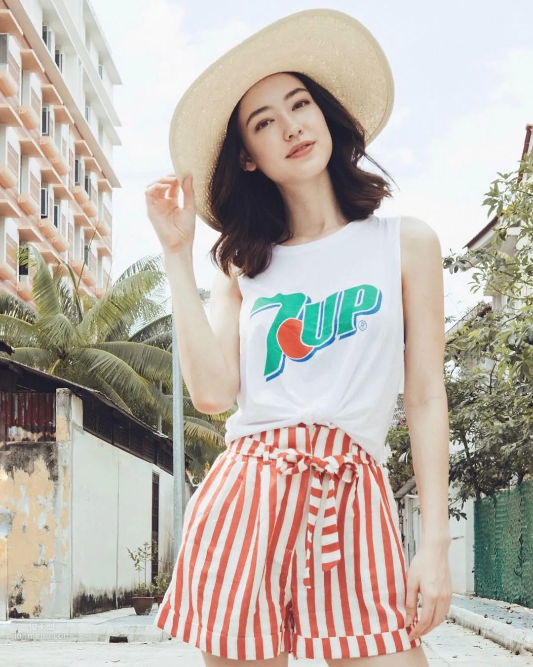智欣(Fiona Fussi)- Chanel的禦用紅人素顔美照 24