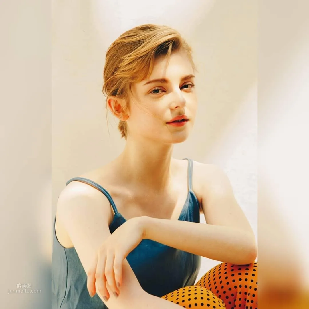 Ella Freya, So Divine! The Ethereal Charm of an Elf-Like Girl Is Too Dreamy photo 11