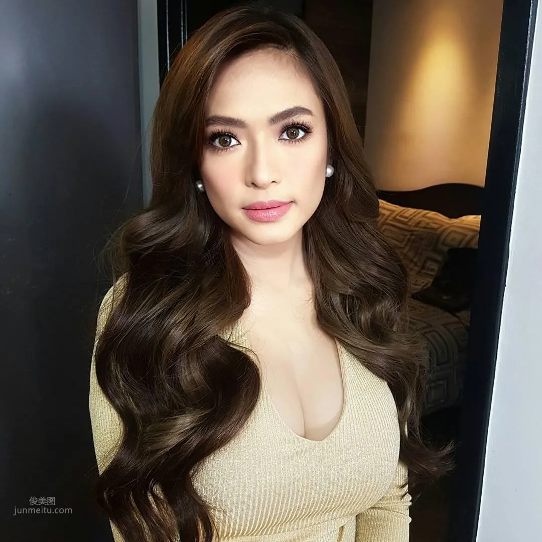 Valerie Pablo Garcia- 性感菲律賓人妻美照 10