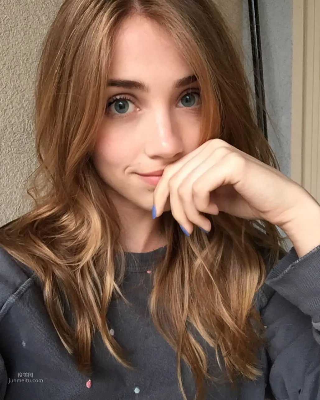 Emily Rudd: Photo Set 2024 photo 10