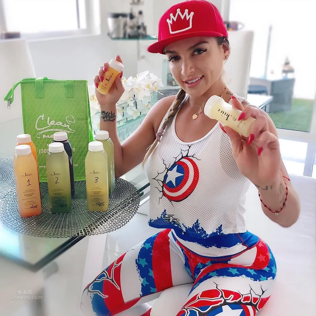 Vanessa Mejia, Fitness Personal Trainer Going All Out photo 14