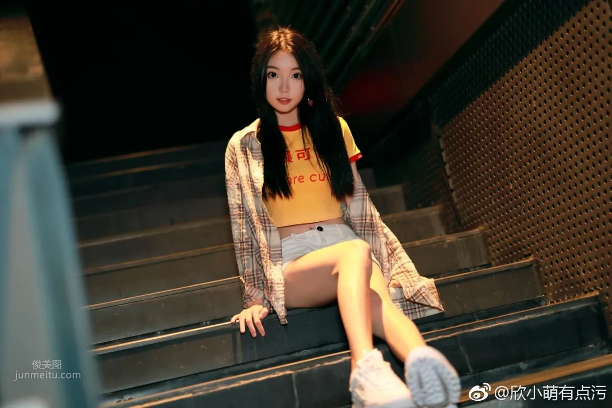 Fresh and Sweet Female Streamer Xin Xiaomeng "Specializing in 2D Otaku Dances" to Please Otaku Friends photo 16