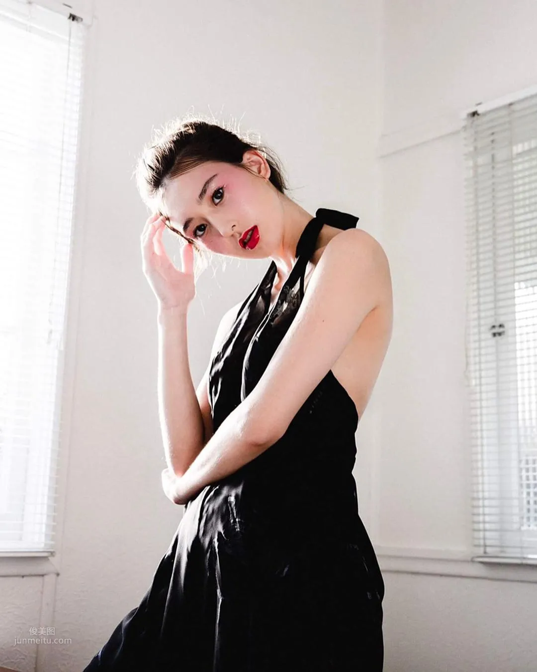 Sharnie Fenn- 日澳混血美人霸氣側漏 12