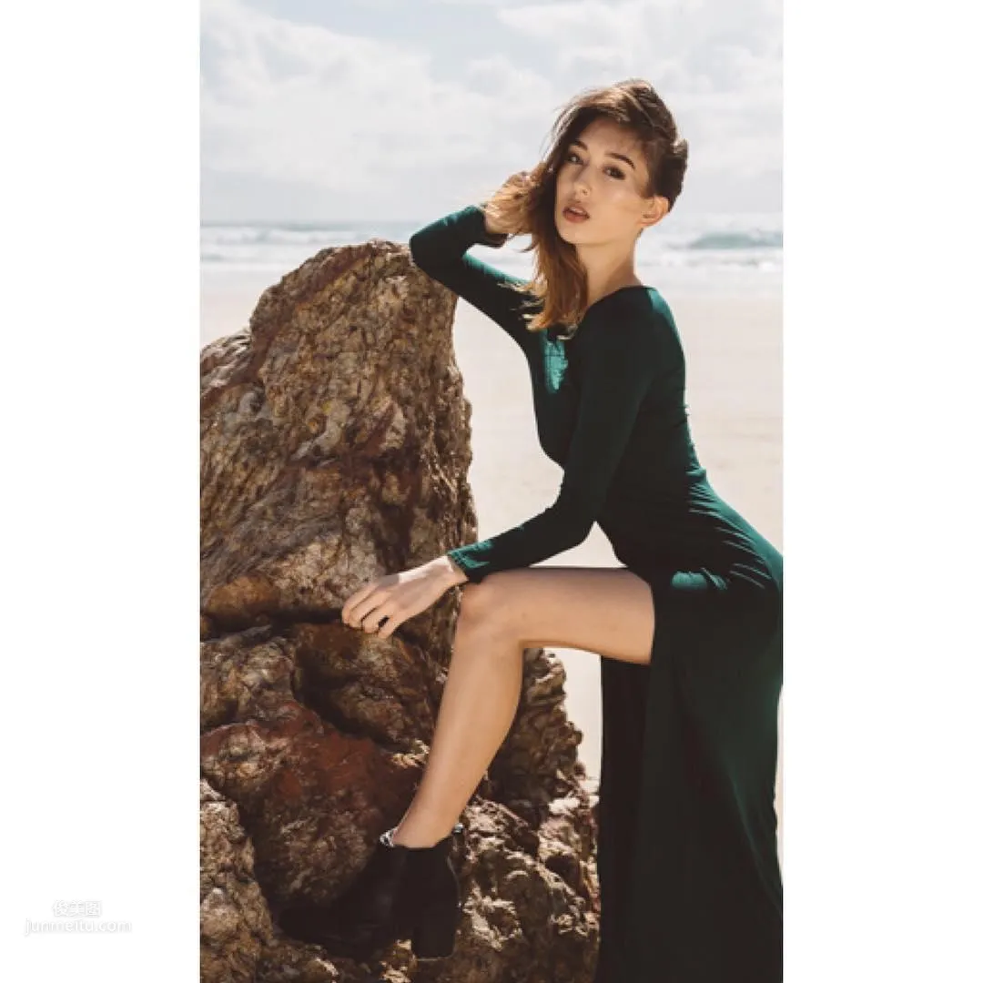 Sharnie Fenn- 日澳混血美人霸氣側漏 29