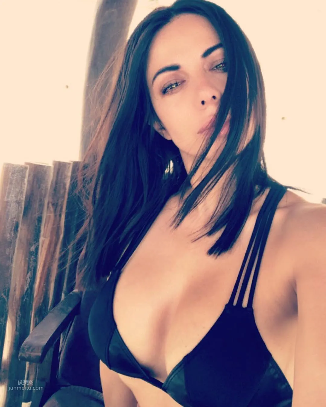 Jimena Sanchez- 强棒出击！体育主播「豪胸丰臀」太抢镜_9