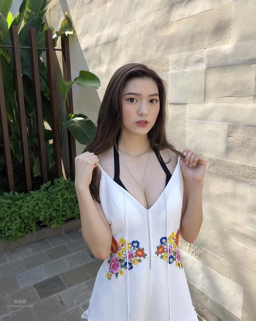 Chen Liangjun - The "White Rich Beauty" Who Made Media Headlines photo 21