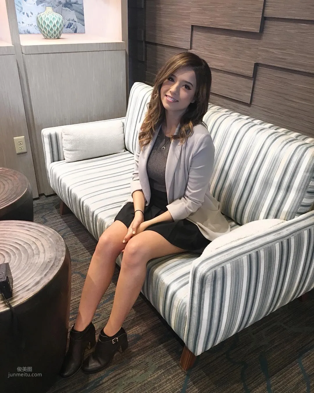 Pokimane: LOL photo 8