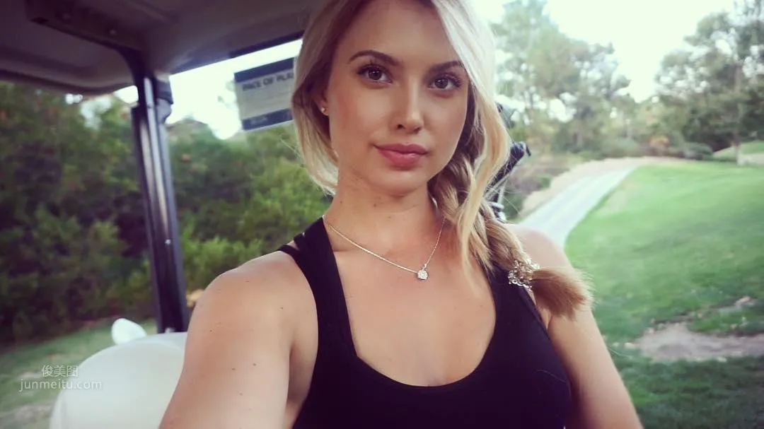 Lucy Robson, Britain's Sexiest Golfer photo 20